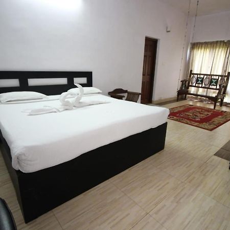 Hotel Mount N Mist Ooty Esterno foto