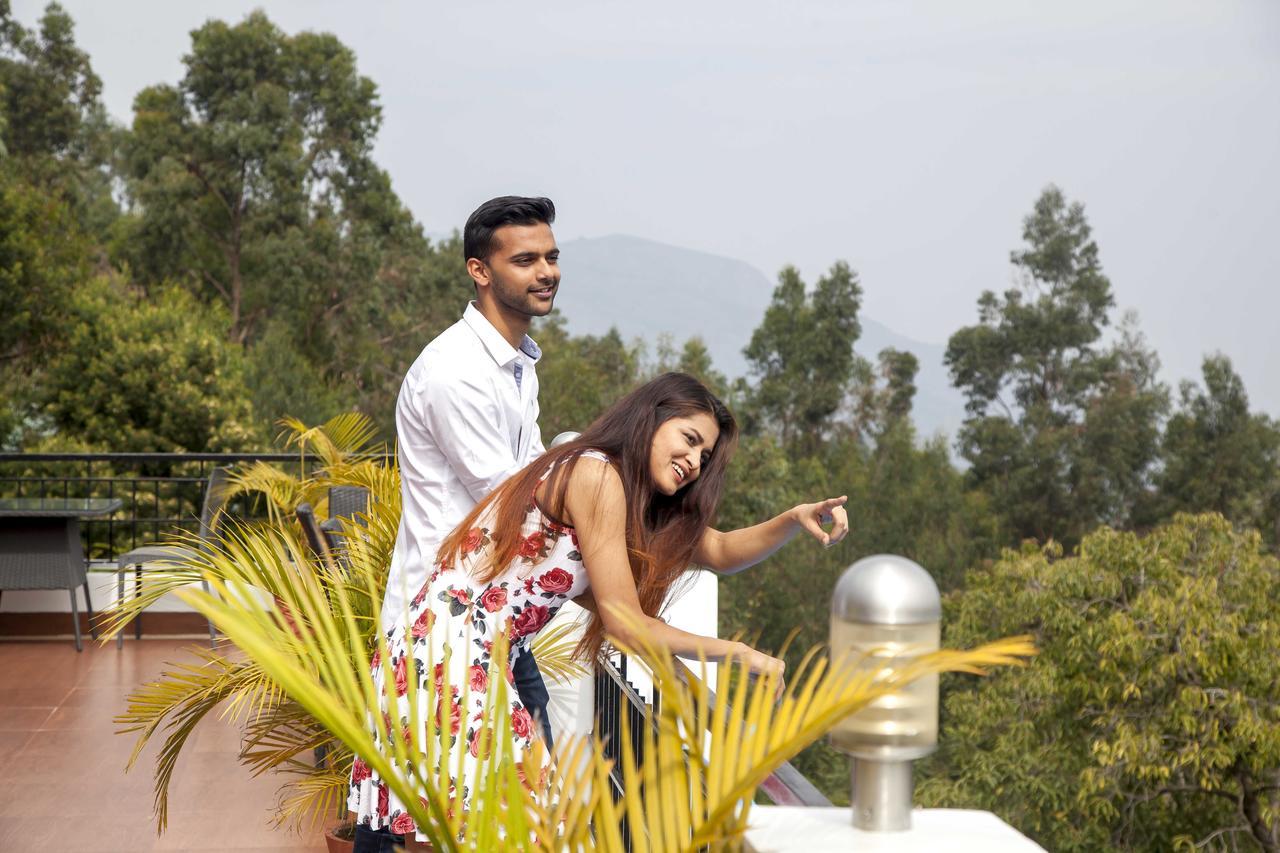 Hotel Mount N Mist Ooty Esterno foto