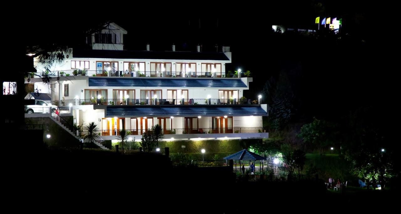 Hotel Mount N Mist Ooty Esterno foto